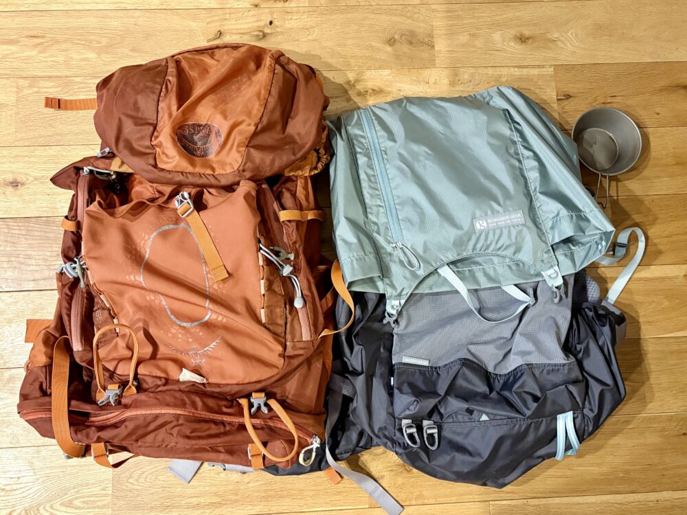 OSPREY Atmos AG 65とGossamer Gear Mariposa 60の比較